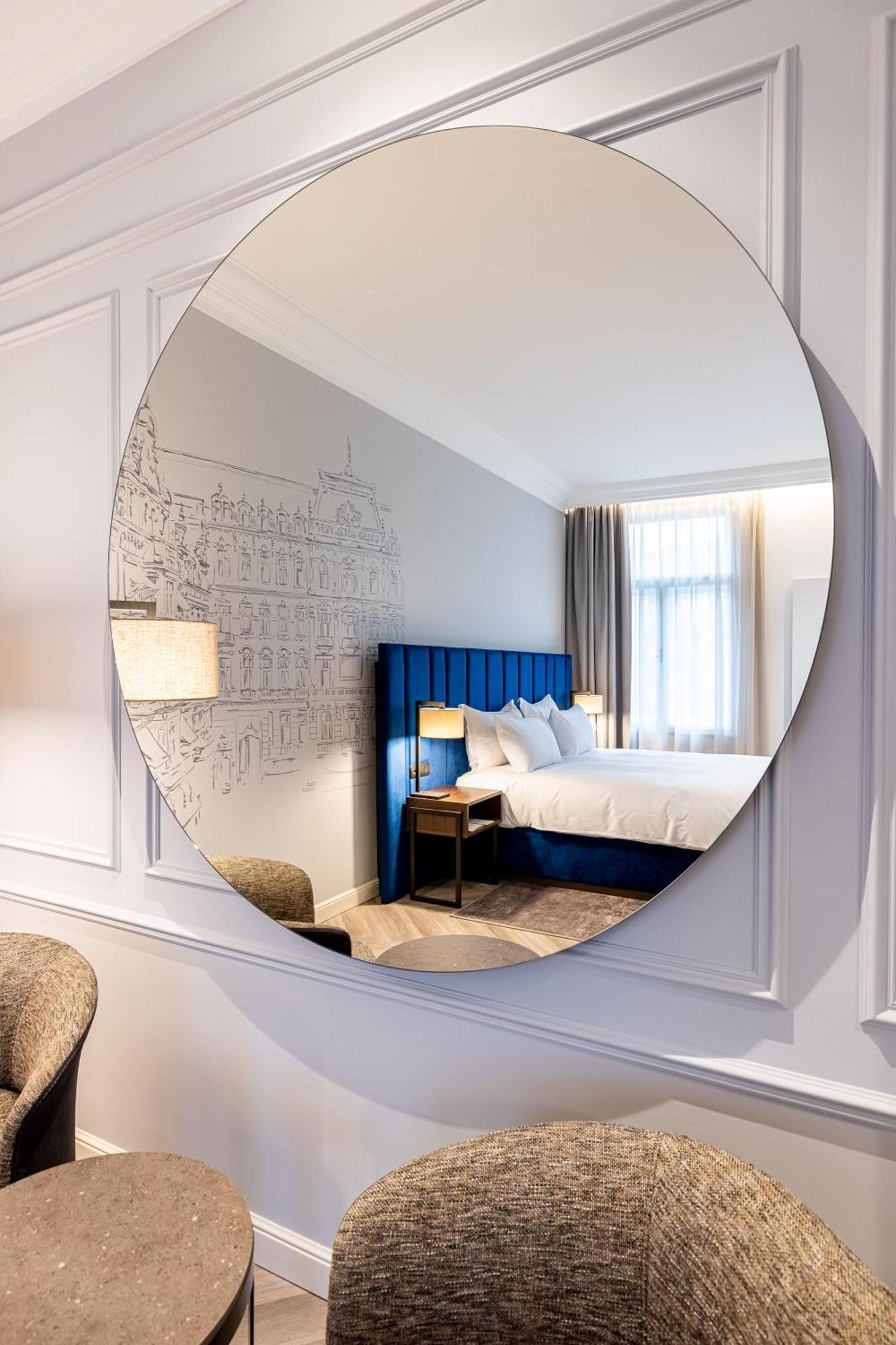 แกรนด์โฮเต็ล พัปป์ Hotel การ์โลวีวารี ภายนอก รูปภาพ